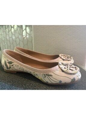Excellent Condition  Tory Burch Caroline Flats Botanical Size 9